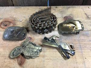 lot 20 image: Belt Buckles