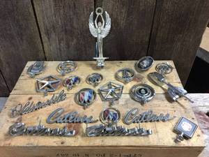 lot 25 image: Vintage Hood Ornaments