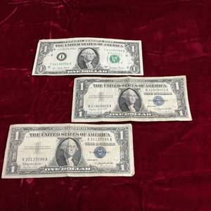 lot 28 image: Silver Certificates and Offset Dollar