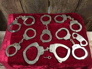 lot 36 image: Handcuff Collection