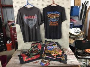 lot 71 image: Vintage Harley Davidson Items