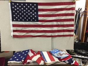 lot 110 image: Historic U.S. Flags
