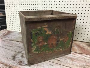 lot 118 image: Antique Apple Crate