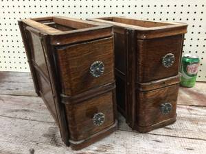 lot 121 image: Anique Singer 4 Drawers Set
