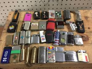 lot 146 image: Group Collectable Vintage Lighters