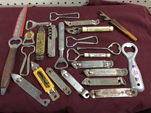 lot 152 image: Vintage Bottle Openers - Advertisers