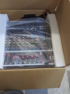 CT-80S USB Professional Stage Audio Mixer Built-in Digital Effect Music 8 Channel Mixer
