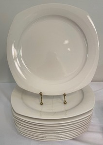 lot 106 image: Nikko Quadrille Dishware
