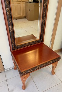 lot 115 image: Delightful Dressing Table