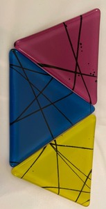 lot 90 image: Multi Colored Art Glass Triangular Coasters by Kerry Rippon