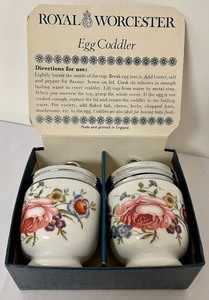 lot 139 image: Royal Worcester Porcelain Egg Coddlers