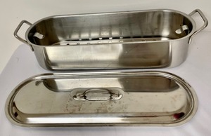 lot 132 image: Progressive Stainless Steel Fish Poacher