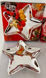 lot 149 image: Studio Nova Holiday Decor
