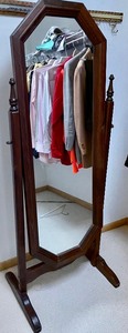 lot 155 image: Wonderful Wooden Mirror Stand