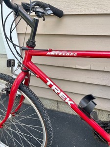 lot 191 image: Trek Antelope 820 Bicycle