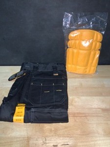 DEWALT ProTradesman Combo Mens 34 in. W x 33 in. L Black PolyesterCottonElastane Stretch Work Pant with Knee Pad. See Pictures