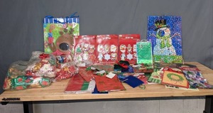 lot 191 image: Large Supply of Christmas Gift Wrap and Decor - Z