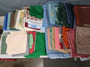 lot 281 image: Large Assortment of Fabric - Z