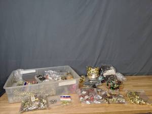 lot 274 image: Large Assortment of Jingle Bells, Mini Woven Baskets, and Craft Hangers - Z