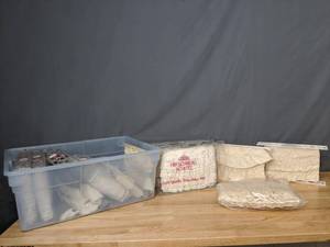lot 276 image: Large Assortment of Vintage Hirschberg Schutz Fine Quality Edge Trims - Z