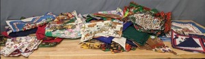 lot 264 image: Assortment of Unfinished Throw Pillows & Hot Pads - Z