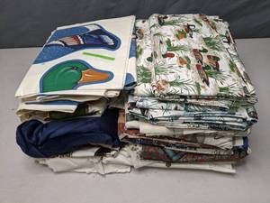 lot 335 image: Assortment of Printed Duck Fabrics for Sewing Projects - Z