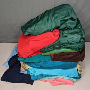 lot 316 image: Assortment of Solid Colored Fabric Red, Blue, Green, Brown, & More - Z