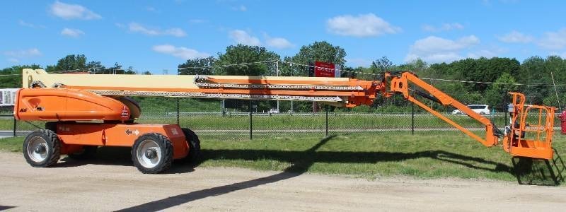 JLG 1350 JSP Articulating Boom Lift
