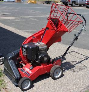 Troy - Bilt Chipper And Vacuum