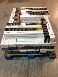Pallet of 29 boxes  Natural Earth Ledger Panel 6 in. x 24 in. Natural Slate Wall Tile (10 cases60 sq. ft.pallet) by MSI Customer Returns See Pictures