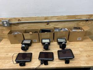 lot 45 image: SUNFORCE Lot of 8- Super Bright 60 LED Solar Motion Lights (82156)