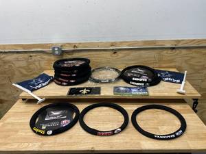 lot 83 image: NFL Automotive Accessories