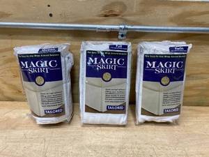 lot 91 image: MAGIC SKIRT Lot of 3 Bedskirts (3 sizes)