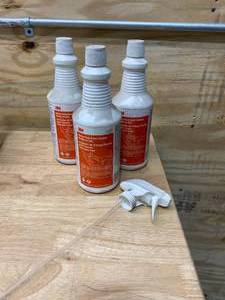 lot 110 image: 3M Lot of 3 Bottles of Heavy Duty Bowl Cleaner (1 quart ea)