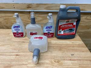 lot 121 image: Lot of Various Cleaning Supplies
