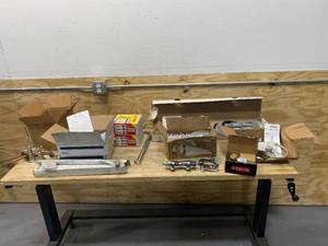 lot 146 image: Lot of Faucet Related Items