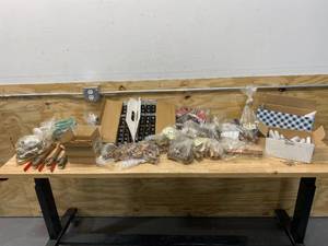 lot 149 image: Lot of Various Fittings and Related