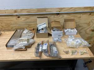 lot 194 image: Lot of Various Door Accessories