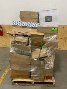 lot 202 image: Pallet of Supply Products