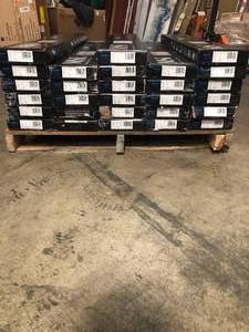 MSI Woodland Ashen Estate 7 in. x 48 in. Rigid Core Luxury Vinyl Plank Flooring (23.77 sq. ft.  case) 27 cases total - good condition review all pictures