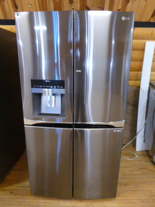 LG 4-Door RefrigeratorFreezer
