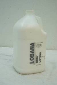 lot 2 image: 1 gl of Lobaba body lotion