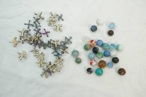 lot 33 image: vintage marbles and jax