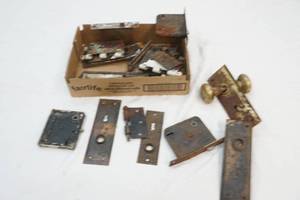 lot 40 image: vintage hinges and door locks