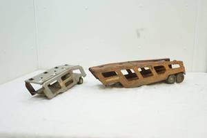 lot 75 image: vintage transport trailers