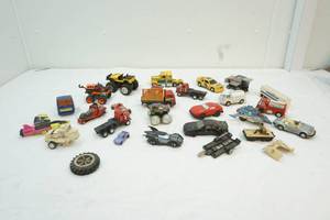 lot 94 image: metal cars and trucks