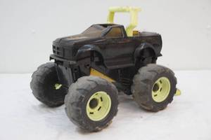 lot 100 image: Tonka monster truck