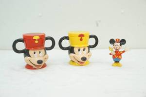 lot 107 image: Mickey Mouse mugs