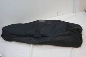 lot 192 image: large canvas travel bag