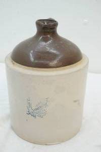 lot 200 image: moonshine jug